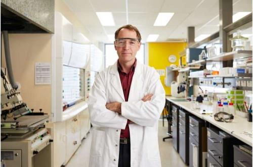 ساخت عضله مصنوعی با الهام از دی ان ای برای ربات های مینیاتوری