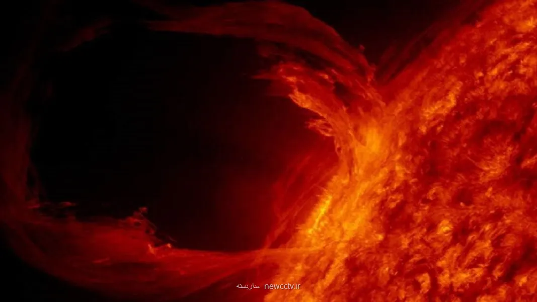 رسیدن یک ابر پلاسمای خورشیدی به زمین در شب سال نوی میلادی