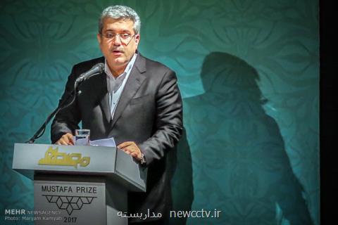 ۱۰۰ هزار دانشجوی ایرانی در خارج از كشور تحصیل می كنند